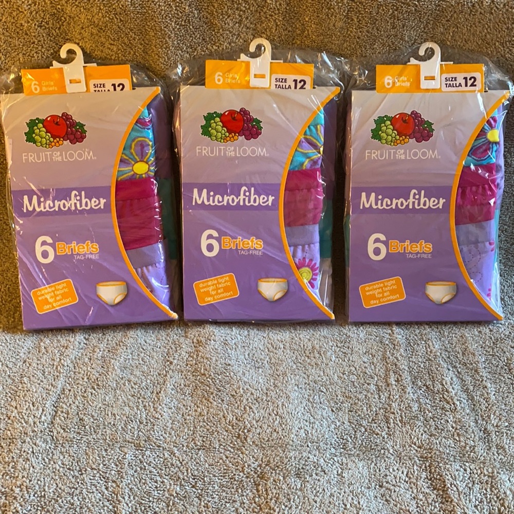 Fruit of the loom girls briefs pack of 3 size 12